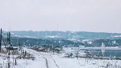 Vlog日本冬季旅拍北海道北滨站铁视频的预览图